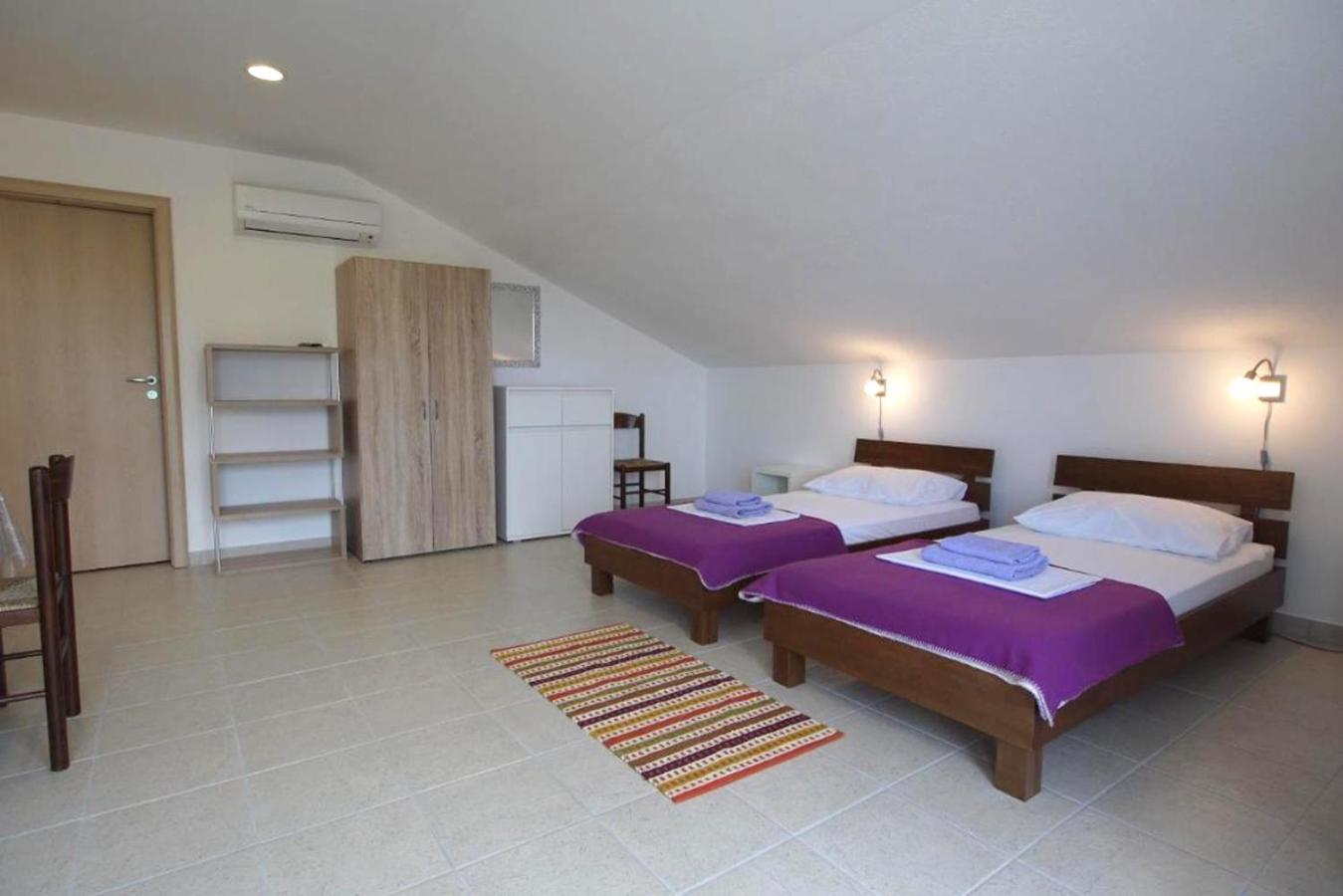 Paklenica Sport Apartments Starigrad-Paklenica Kültér fotó